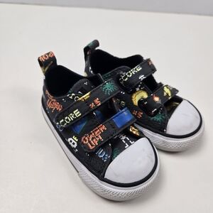 Converse Kids Easy-On Gamer 8 Bit Video Game Low Top Shoes Size 4C